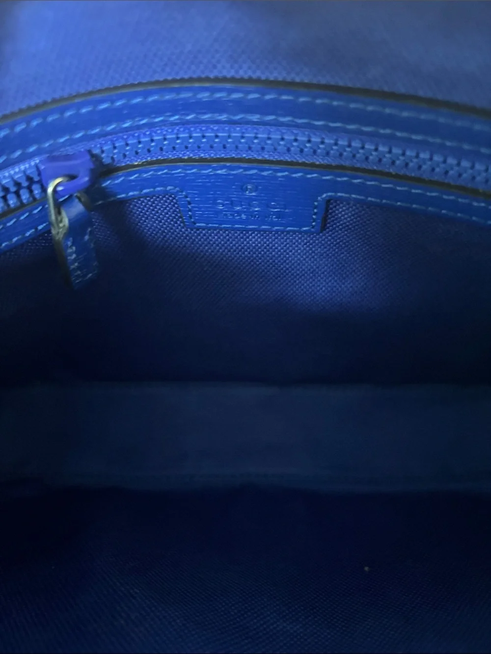 Gucci bold logo